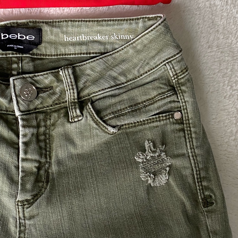 Bebe olive green Jean skinny distressed